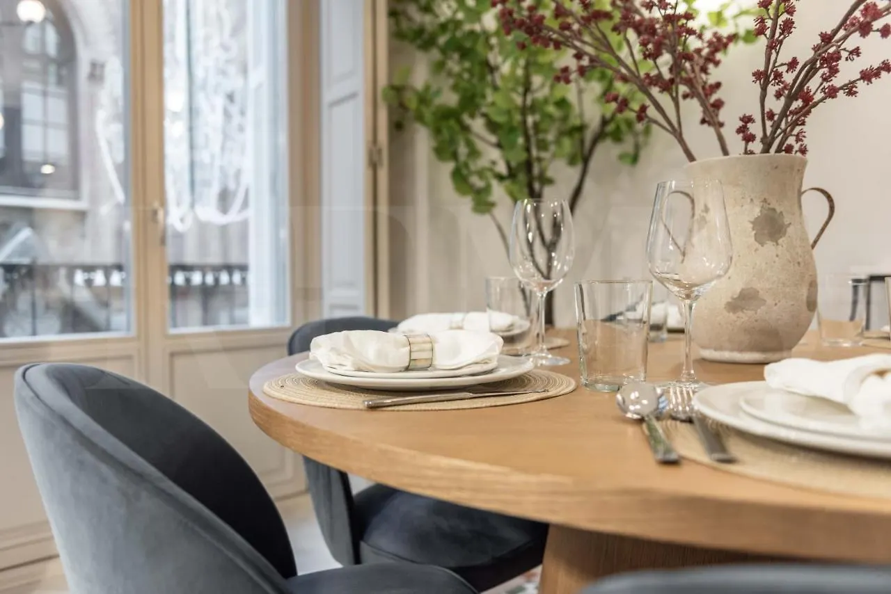 Modern Luxe Apartment In The Historic City Center By Rems Málaga Spanje